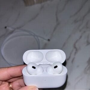 Apple AirPods Pro 2